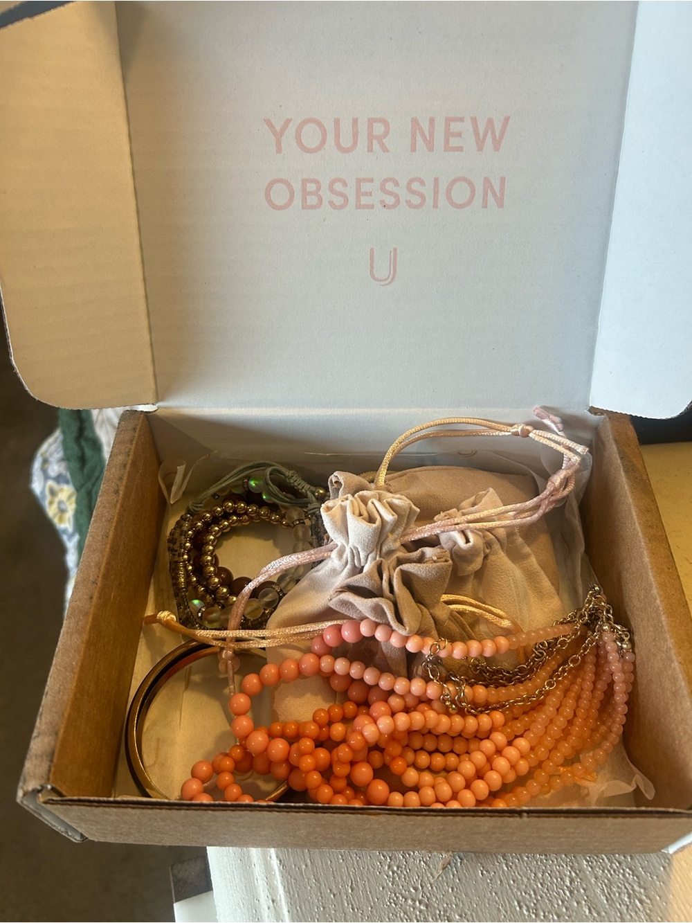 Misc bundle of jewelry